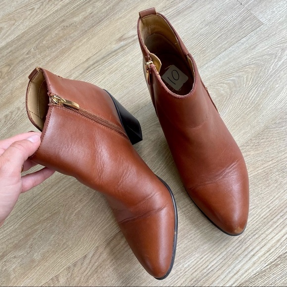 Franco Sarto Orchard Brown Leather Ankle Boots | Fall Fashion Essential - Picture 3 of 7